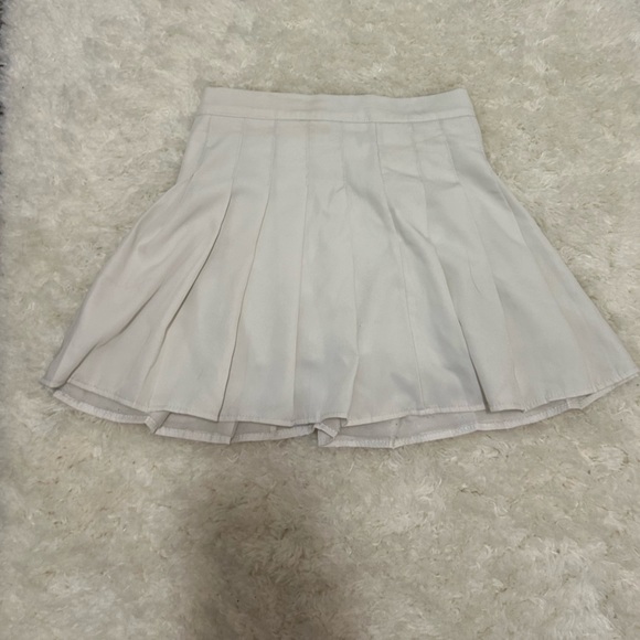 White Tennis Skirt - Picture 1 of 3